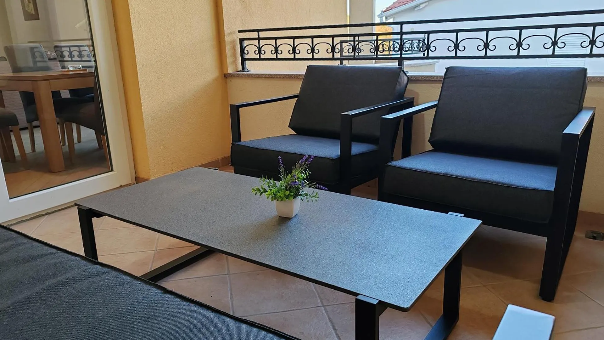 Apartmani Kovacicek 3 Biograd Na Moru Apartamento
